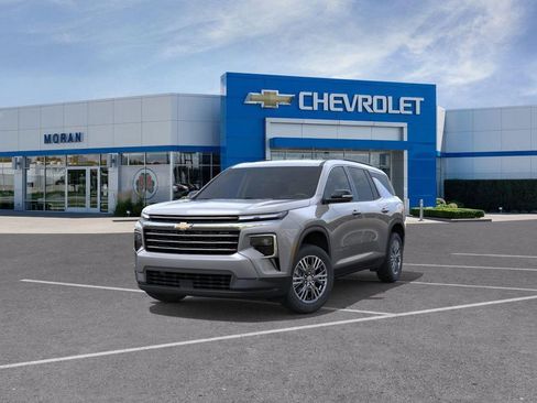 New 2026 Chevrolet Traverse LT w/ Driver Confidence Package image 8