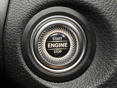 Certified 2022 Mercedes-Benz GLC 300 4MATIC image 23