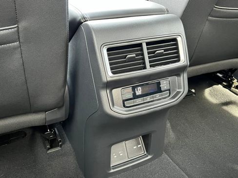 New 2026 Volkswagen Atlas SE AWD/4WD image 34