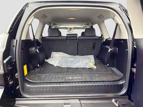 Used 2018 Lexus GX 460 w/ Navigation Package AWD/4WD image 27