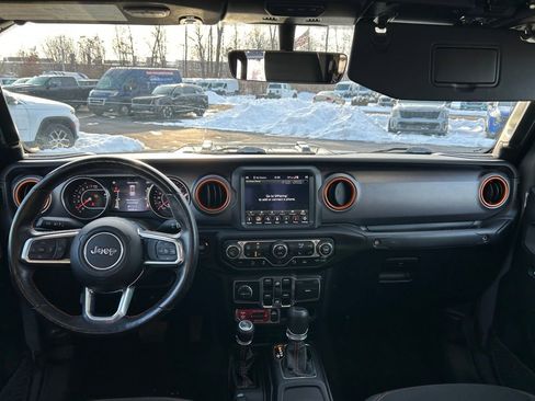Used 2021 Jeep Gladiator Mojave image 9