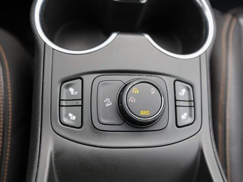 Used 2019 GMC Terrain SLT w/ Preferred Package image 32