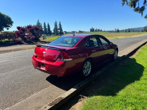 Used 2014 Chevrolet Impala LTZ FWD image 5