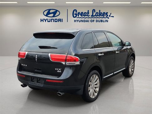 Used 2013 Lincoln MKX AWD image 5