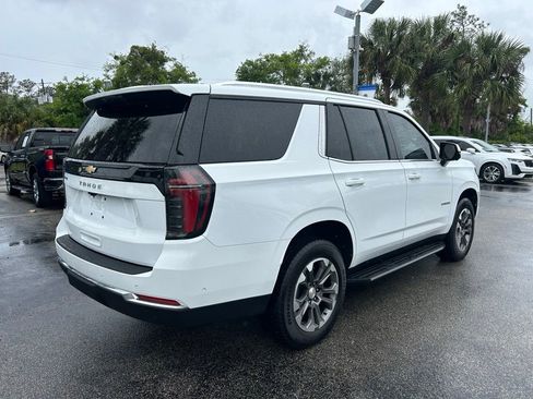 Used 2025 Chevrolet Tahoe LS RWD image 7