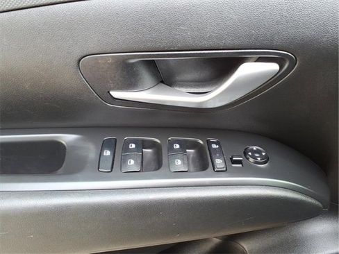 Used 2024 Hyundai Tucson SEL image 11
