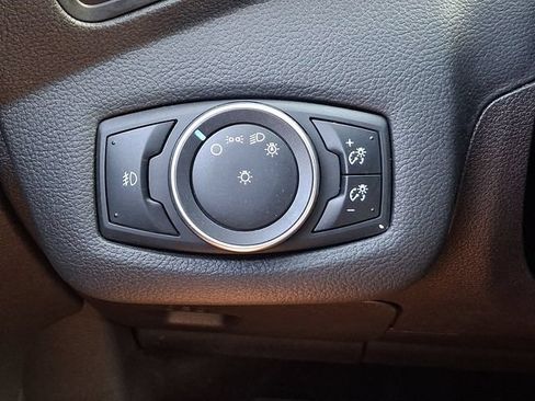 Used 2016 Ford Escape SE AWD/4WD image 29