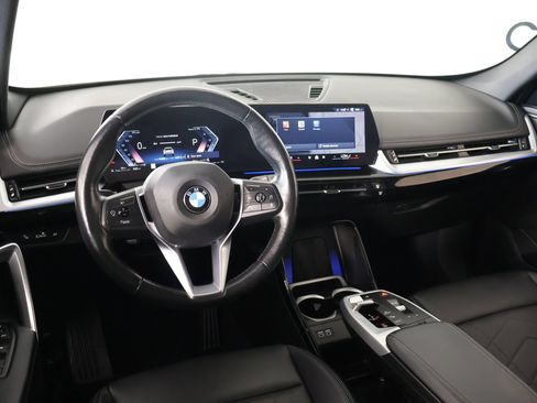 Used 2024 BMW X1 xDrive28i AWD/4WD image 2