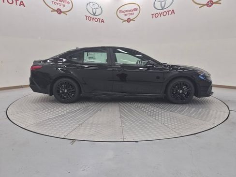 New 2026 Toyota Camry SE FWD image 3