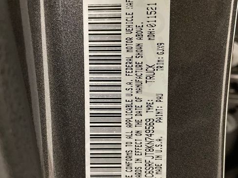 Used 2019 RAM 1500 Laramie AWD/4WD image 30