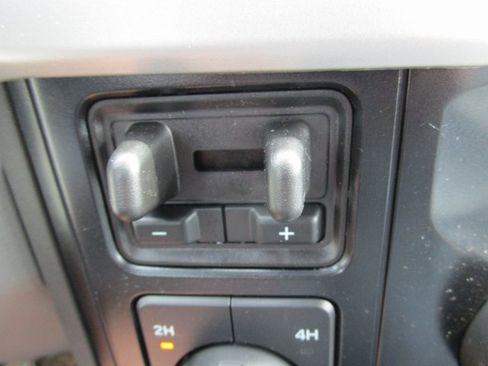 New 2025 Ford F250 XL w/ FX4 Off-Road Package image 40