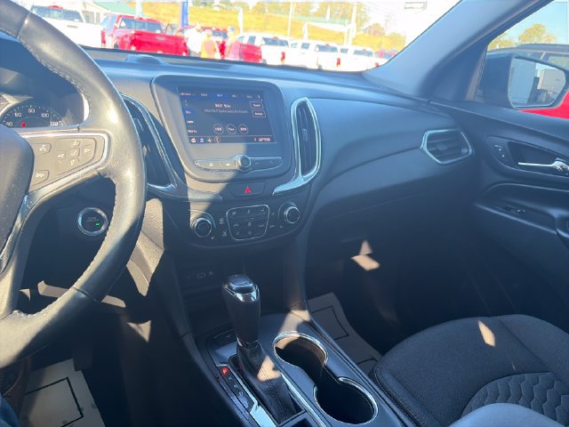 Used 2020 Chevrolet Equinox LT AWD/4WD image 17