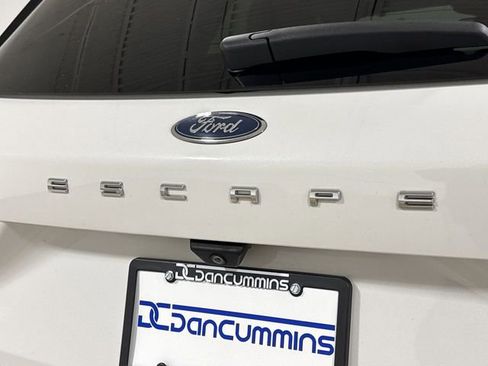Used 2020 Ford Escape Titanium AWD/4WD image 26