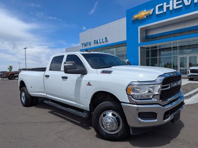 Used 2024 RAM 3500 Tradesman w/ Chrome Appearance Group