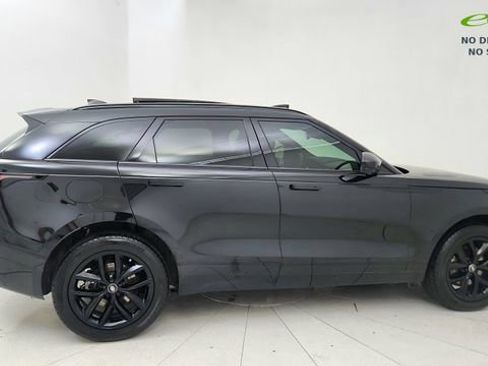 Used 2024 Land Rover Range Rover Velar Dynamic SE AWD/4WD image 6