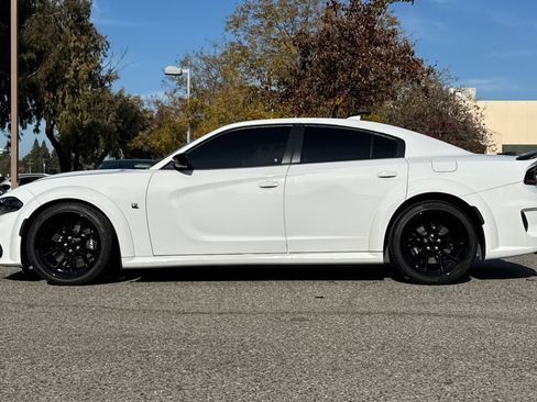 Used 2023 Dodge Charger Scat Pack image 7
