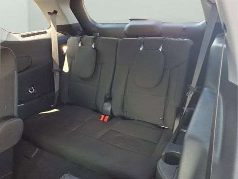 Used 2024 Ford Explorer XLT w/ Class IV Trailer Tow Package image 26