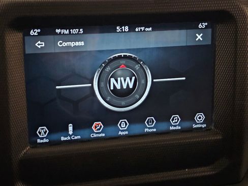 Used 2019 Jeep Wrangler Unlimited Sahara AWD/4WD image 12