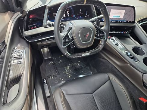 Used 2026 Chevrolet Corvette Z06 RWD image 13