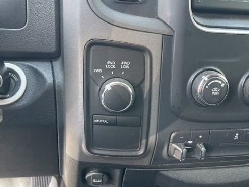 Used 2013 RAM 1500 Express AWD/4WD image 16