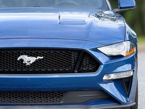 Used 2022 Ford Mustang GT RWD image 15