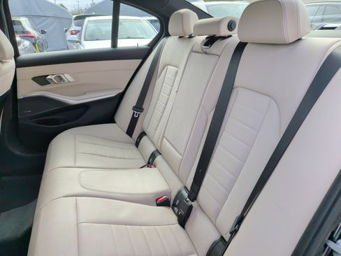 Certified 2023 BMW 330i Sedan w/ M Sport Package image 36