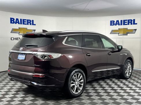 Used 2022 Buick Enclave Avenir w/ Avenir Technology Package image 5