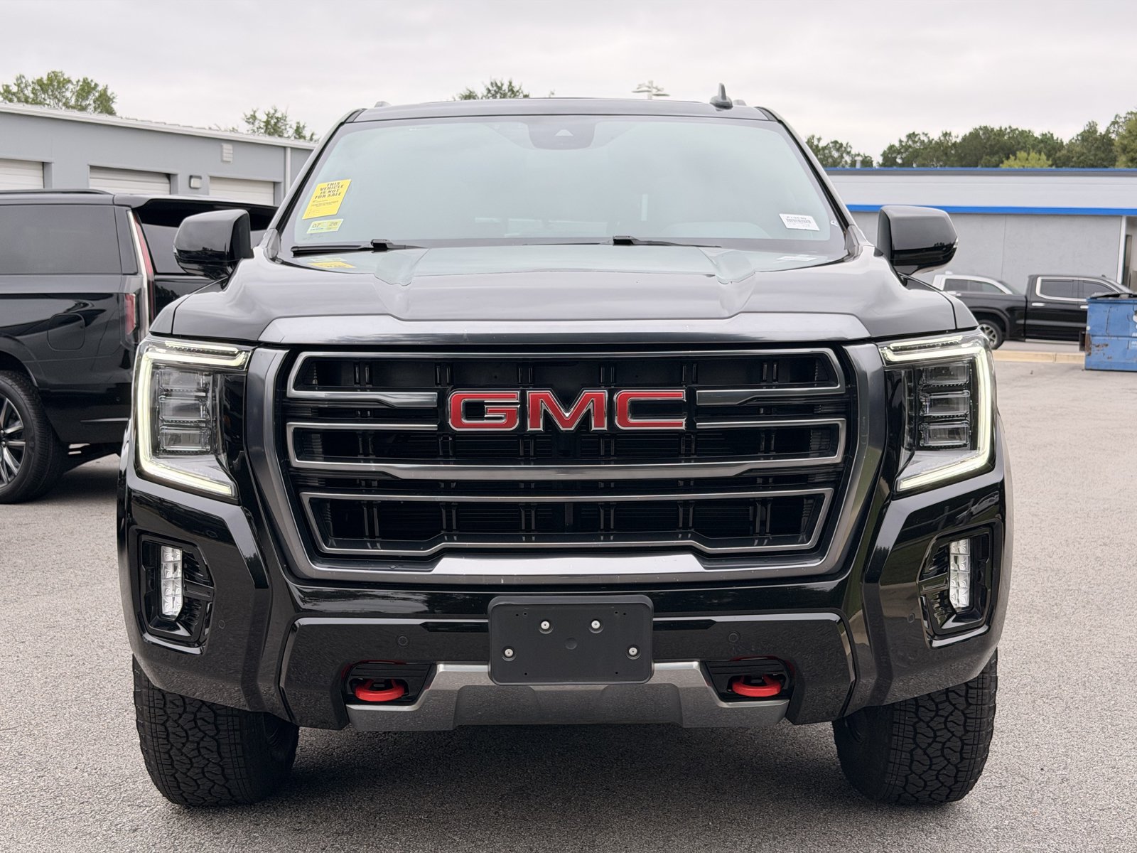 Used 2023 GMC Yukon AT4 w/ LPO, Floor Liner Package AWD/4WD image 6