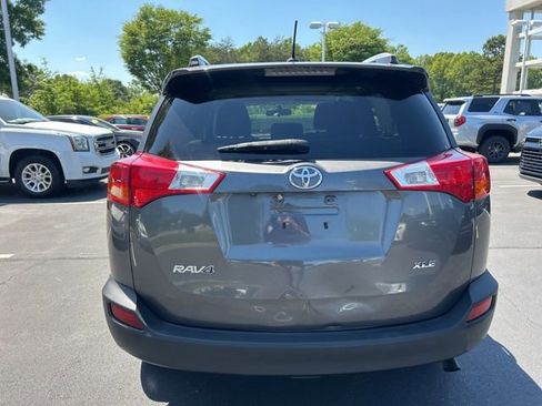 Used 2015 Toyota RAV4 XLE FWD image 8