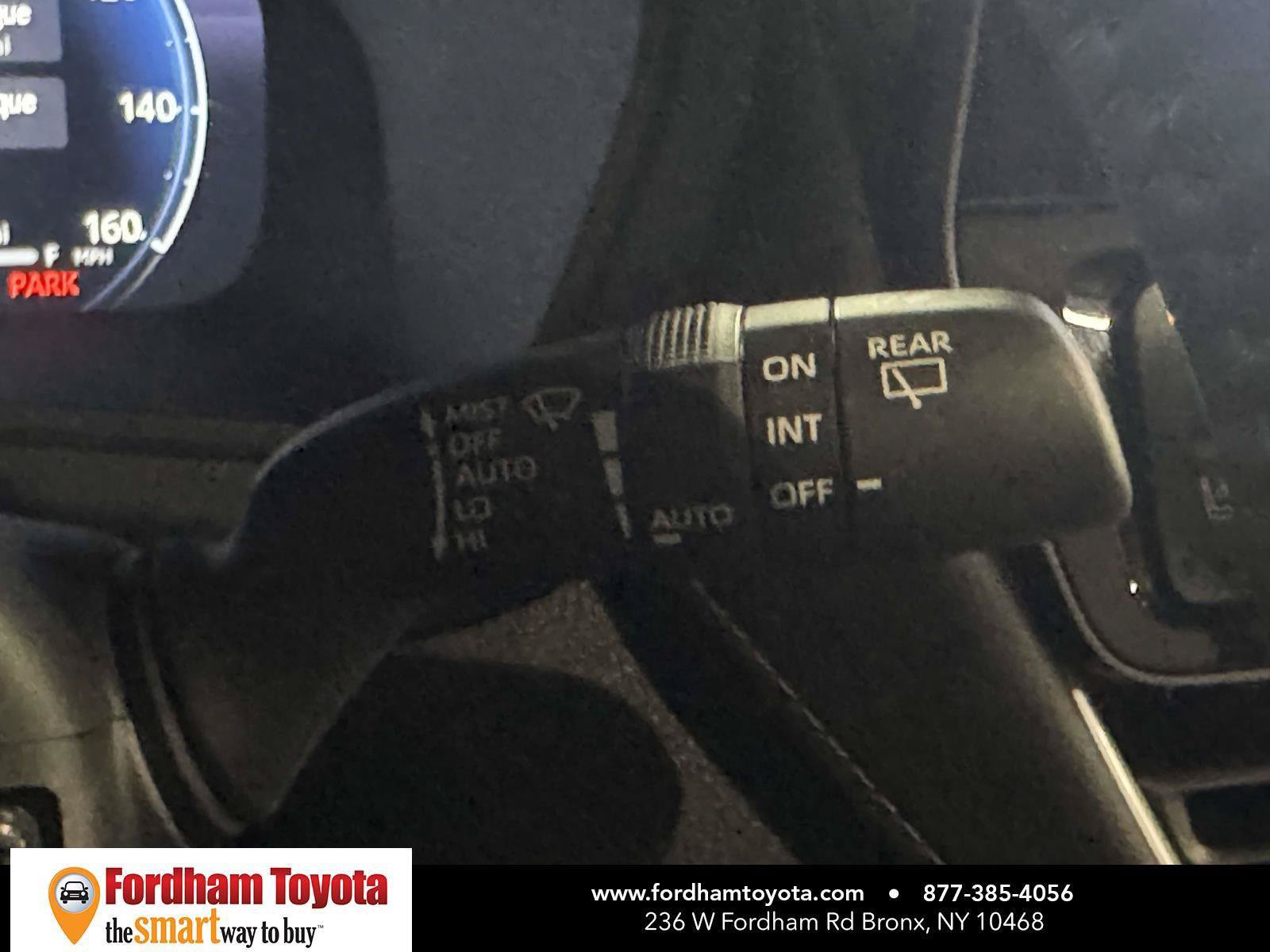 Used 2024 Toyota Grand Highlander AWD image 25