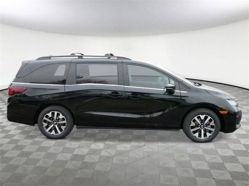 New 2026 Honda Odyssey EX-L image 7