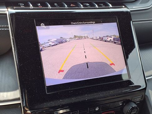 Used 2024 Jeep Grand Cherokee Altitude image 5