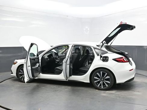 Used 2023 Honda Civic EX-L image 41