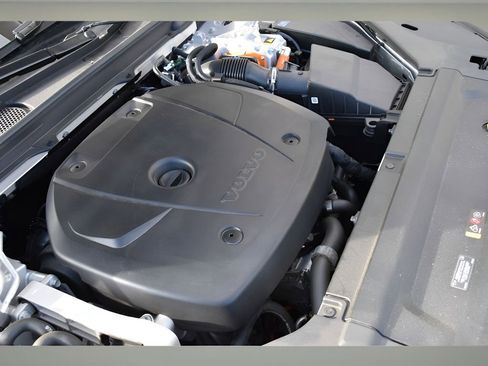 Certified 2024 Volvo S90 T8 Ultimate image 20