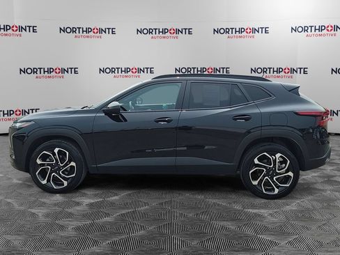 Used 2024 Chevrolet Trax RS w/ Driver Confidence Package FWD image 3