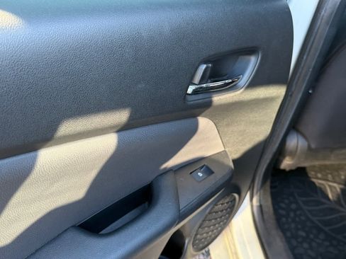 Used 2017 Toyota Prius Prime Plus image 11