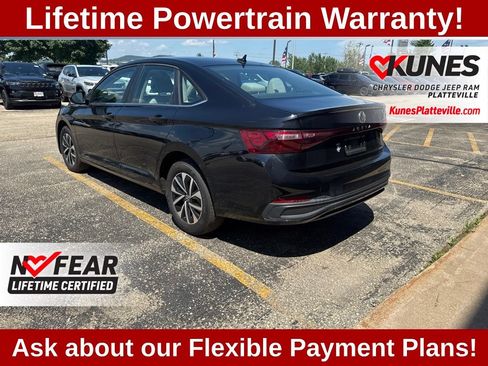 Used 2025 Volkswagen Jetta S FWD image 7