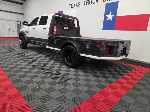 Used 2018 RAM 5500 Tradesman w/ Ambulance Prep Group AWD/4WD image 11