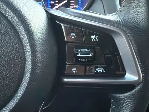 Used 2018 Subaru Outback 2.5i Limited image 11