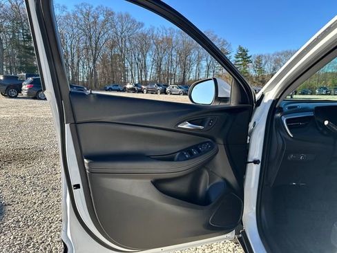 Used 2024 Buick Encore GX Preferred image 22