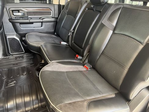 Used 2022 RAM 2500 Laramie AWD/4WD image 8