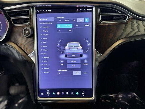 Used 2017 Tesla Model X 75D image 15