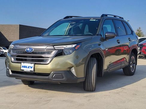 New 2026 Subaru Forester Premium image 2