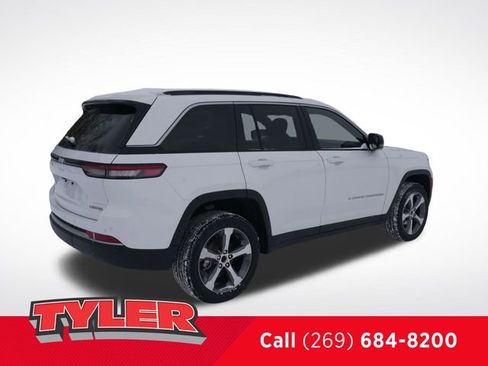 New 2026 Jeep Grand Cherokee Limited AWD/4WD image 8