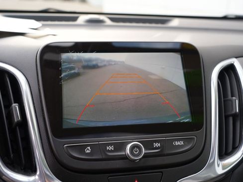 Used 2018 Chevrolet Equinox LT w/ Sun & Infotainment Package image 33