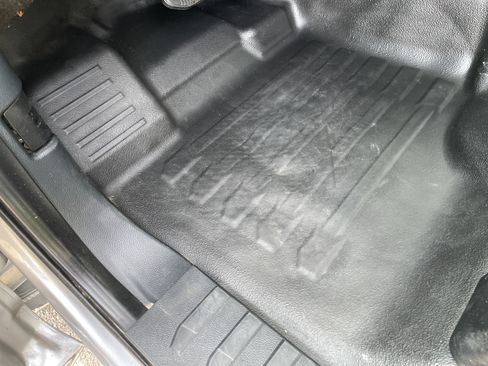 Used 2023 Ford F150 XLT AWD/4WD image 16