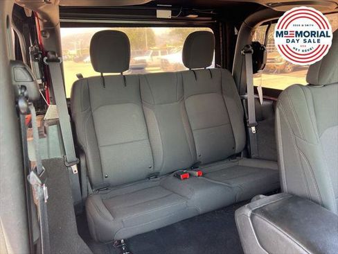 Certified 2022 Jeep Wrangler Sport AWD/4WD image 20