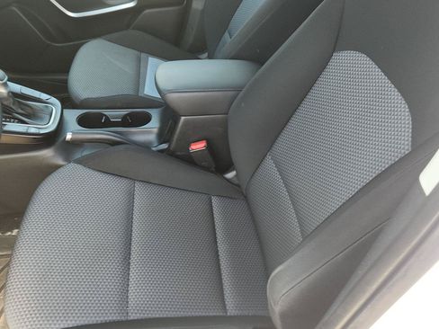 Used 2022 Kia Soul LX FWD image 4