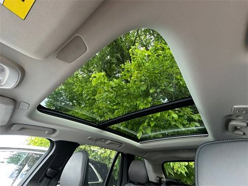 Used 2024 Volvo XC90 B6 Ultimate image 27