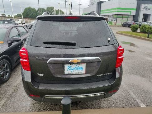 Used 2016 Chevrolet Equinox LTZ w/ Enhanced Convenience Package FWD image 8
